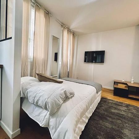Tres Beau Studio Refait A Neuf 2 Apartamento Saint-Ouen  Exterior foto